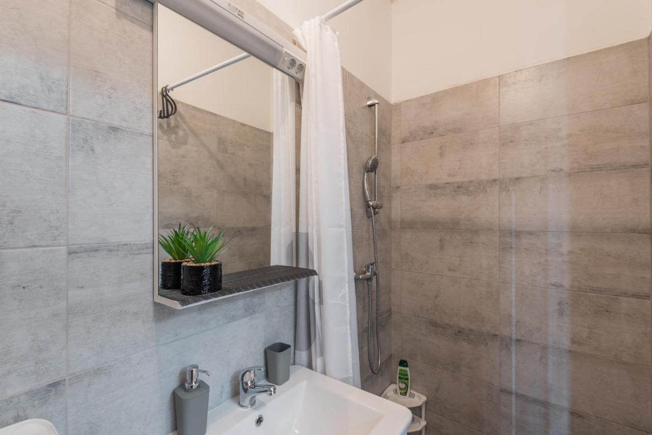 Appartement Anni à Pula Extérieur photo